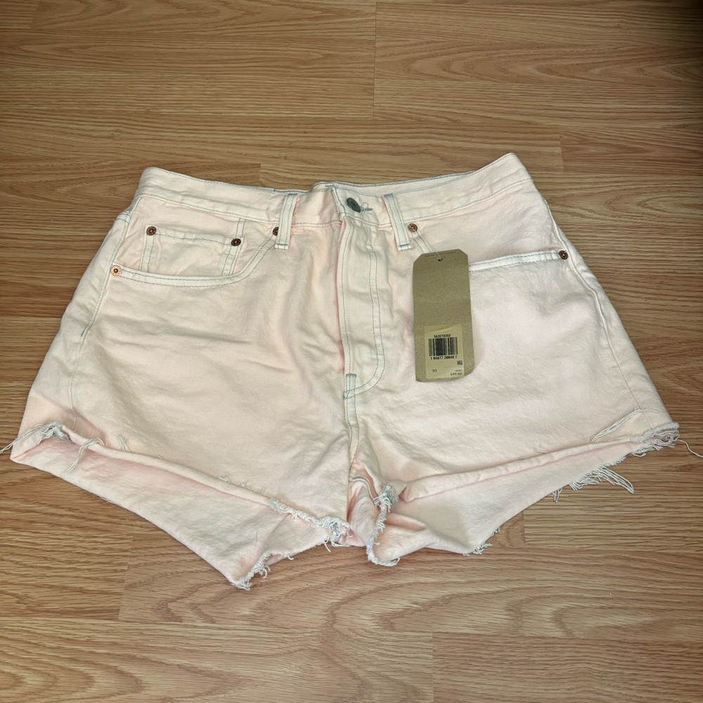 NWT Women’s Levi’s 501 High Rise Colored Denim Shorts